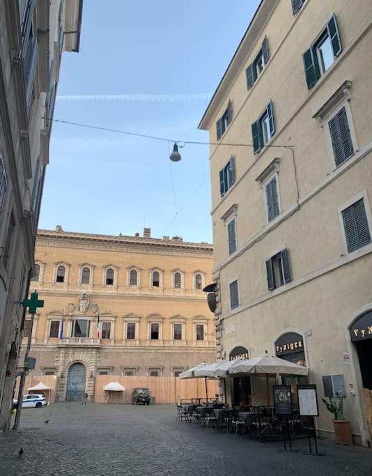 Casa Cristina In Piazza Farnese Apartamento *